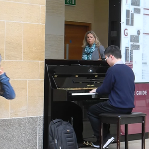 范冰冰被狂c躁到高潮动态图
